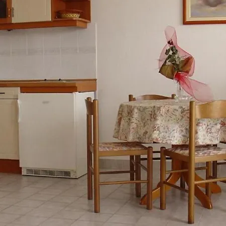 Apartment Jurjako Murter