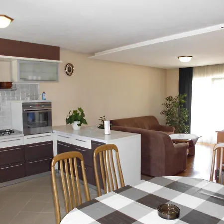Jurjako Apartment Murter